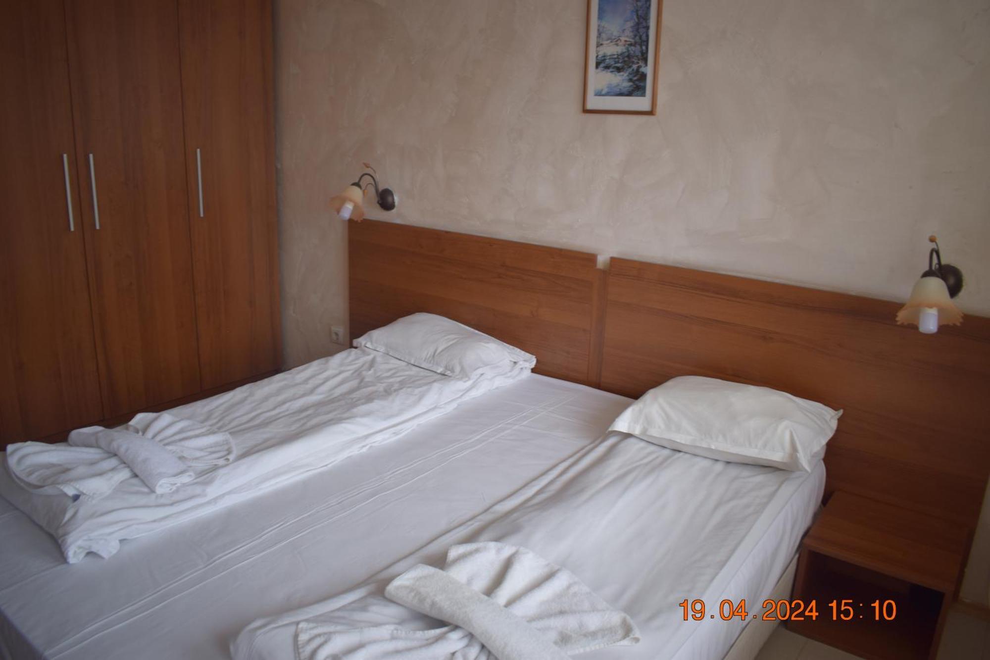 Villa Park Guest Apartments 보로베츠 외부 사진